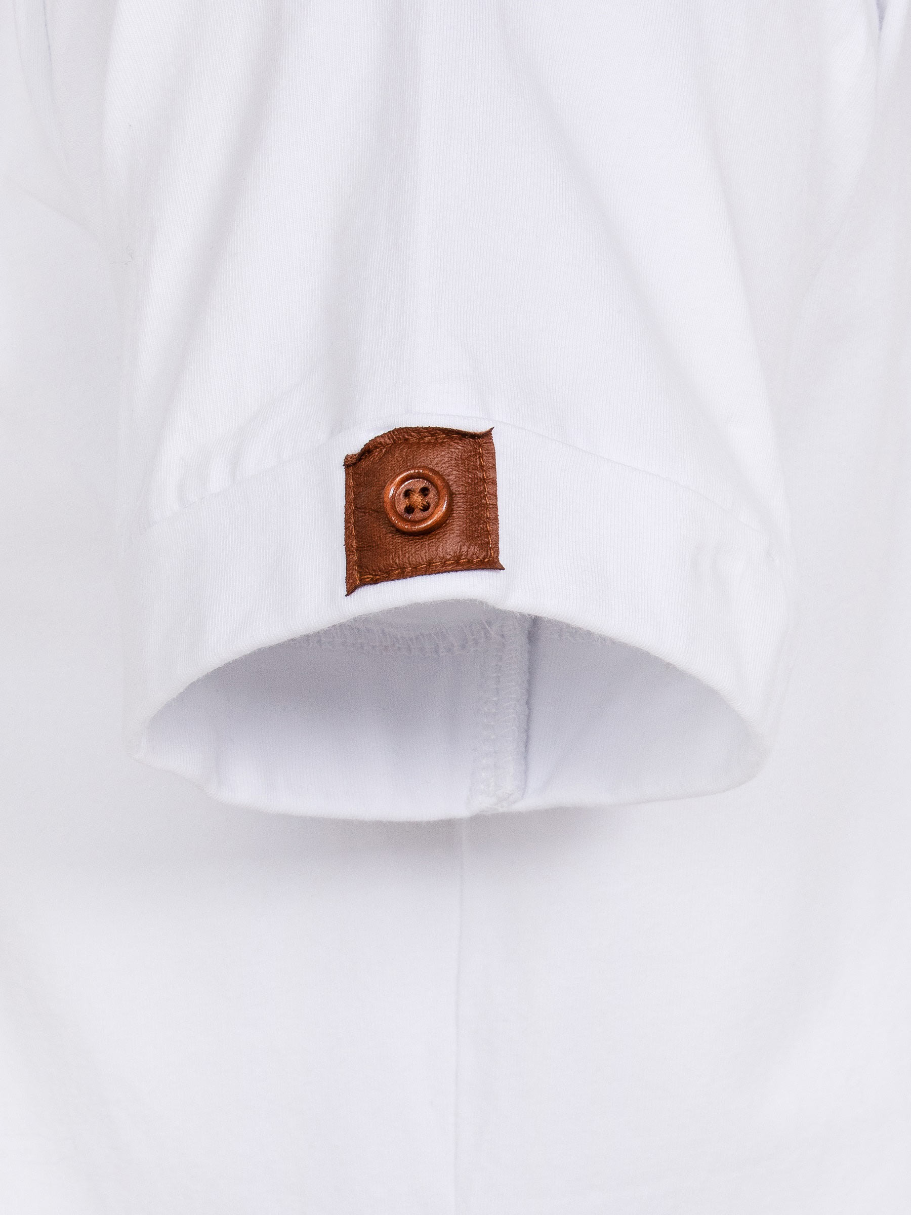 Korfual Casual V-neck button T-shirt White